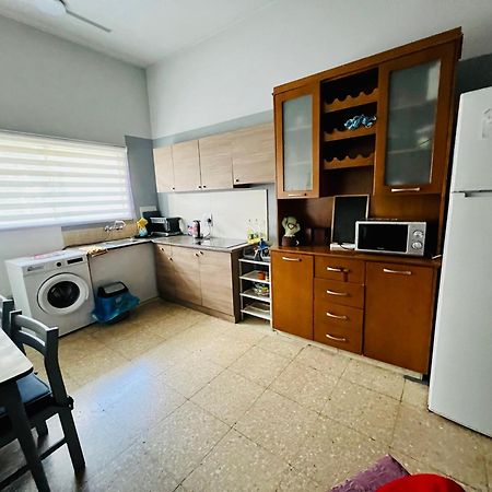 Past Or Tail Rooms Larnaca Luaran gambar