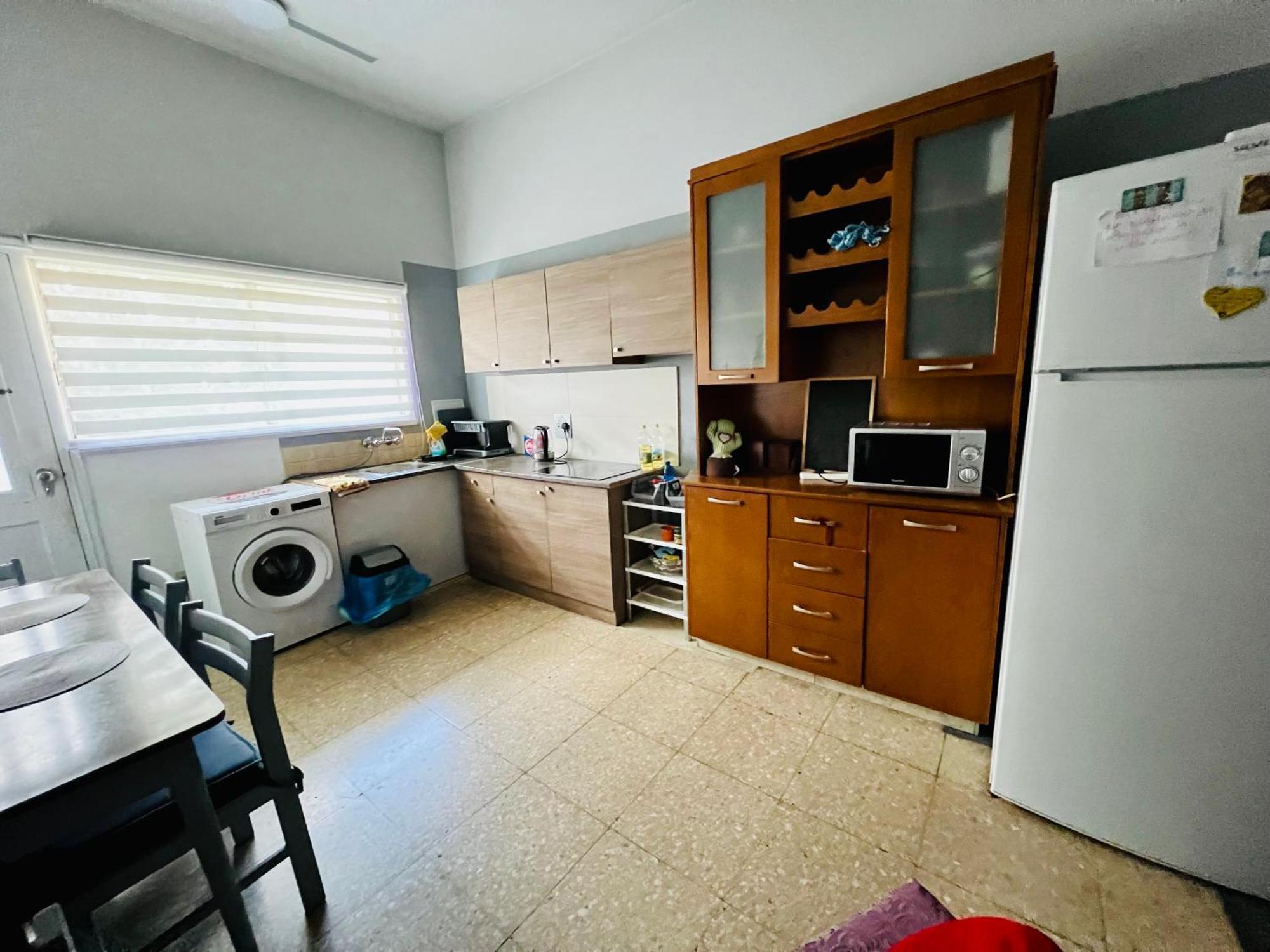 Past Or Tail Rooms Larnaca Luaran gambar
