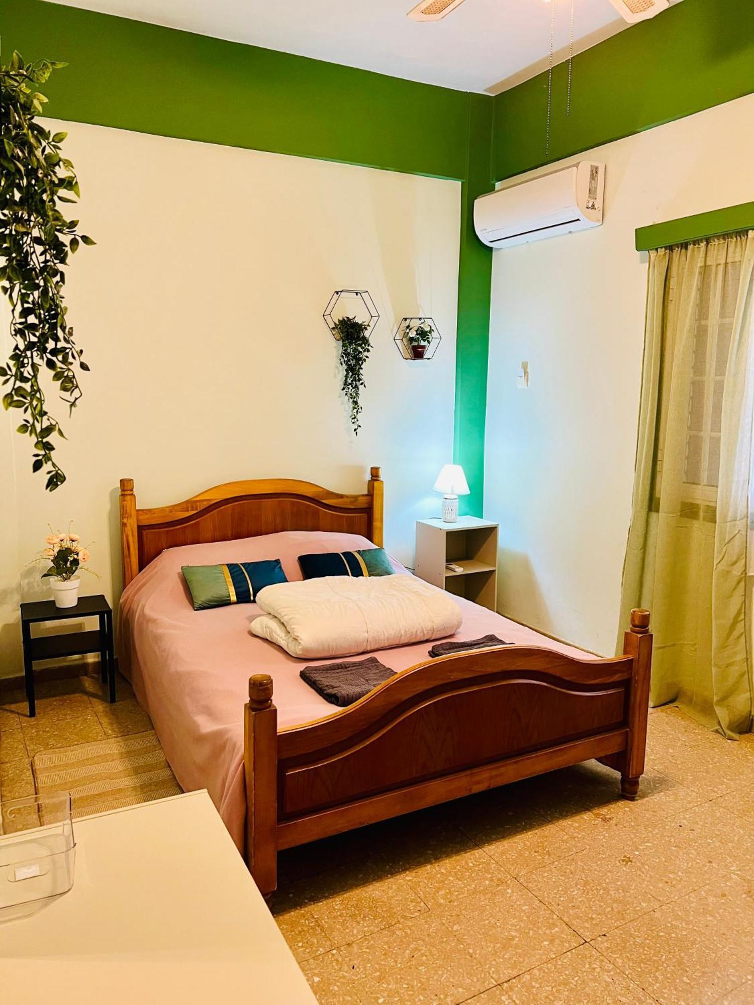Past Or Tail Rooms Larnaca Luaran gambar