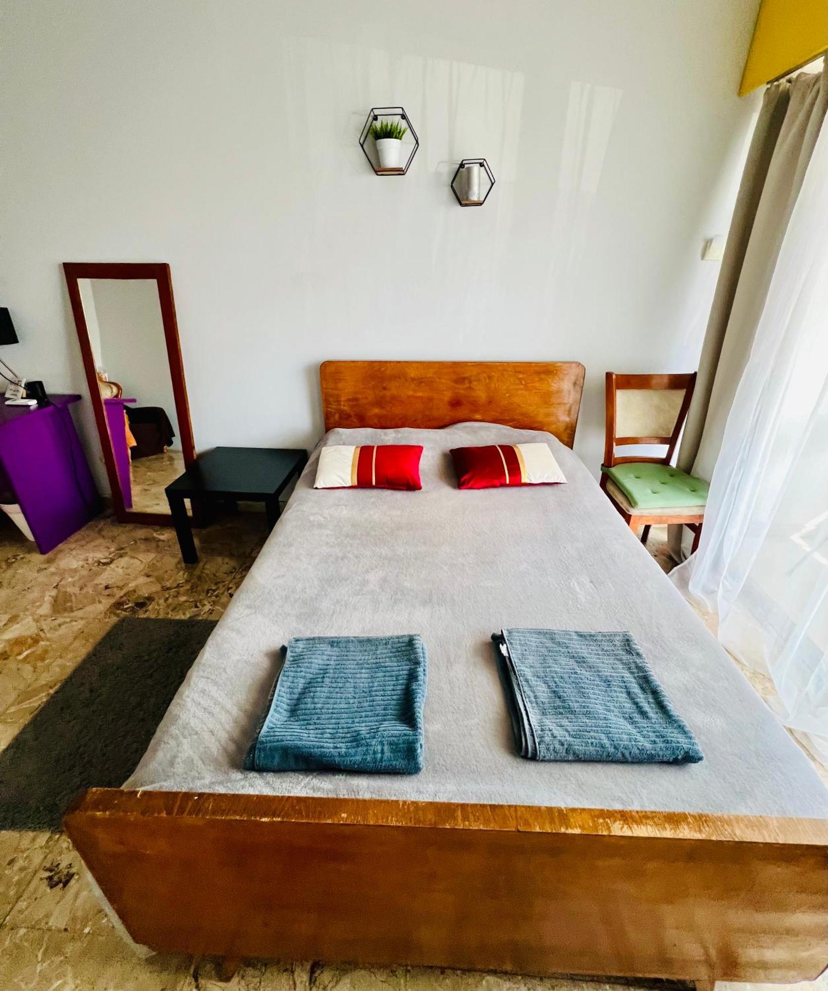 Past Or Tail Rooms Larnaca Luaran gambar